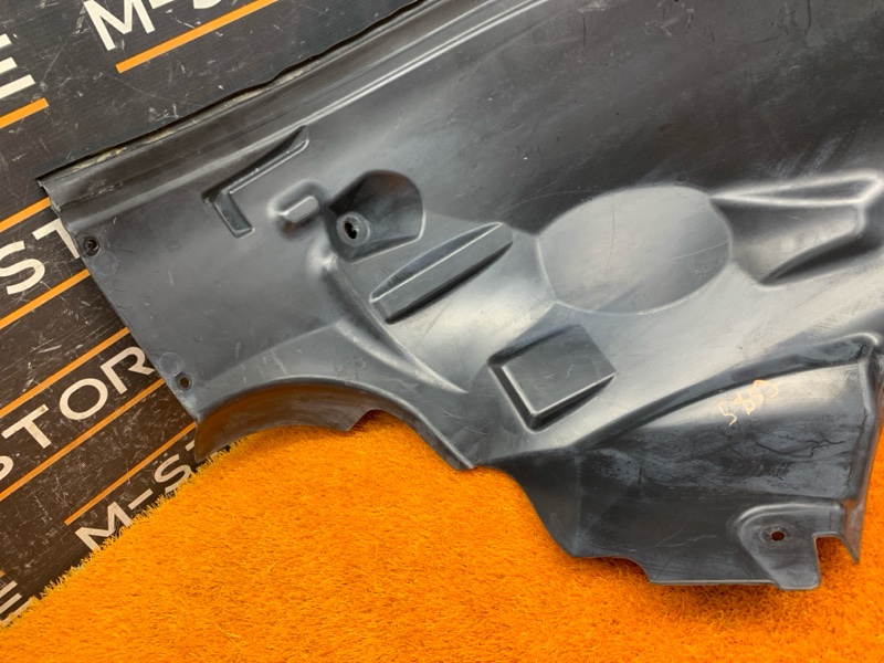 подкрылок, 1200 рублей, Красноярск