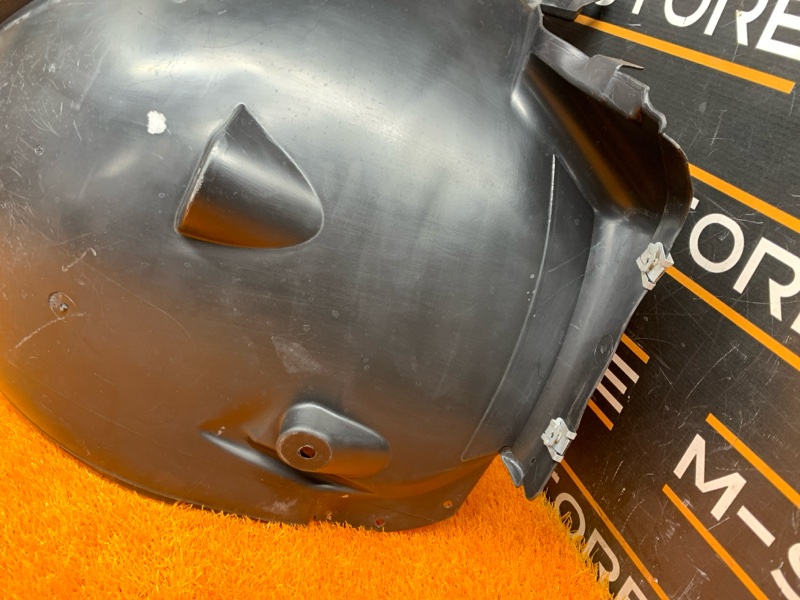 подкрылок, 600 рублей, Красноярск