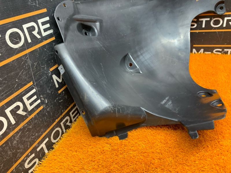 подкрылок, 600 рублей, Красноярск