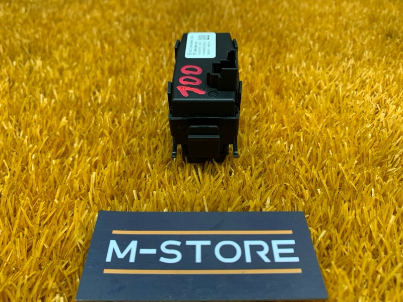 кнопка выбора режима АКПП, 500 рублей, Красноярск