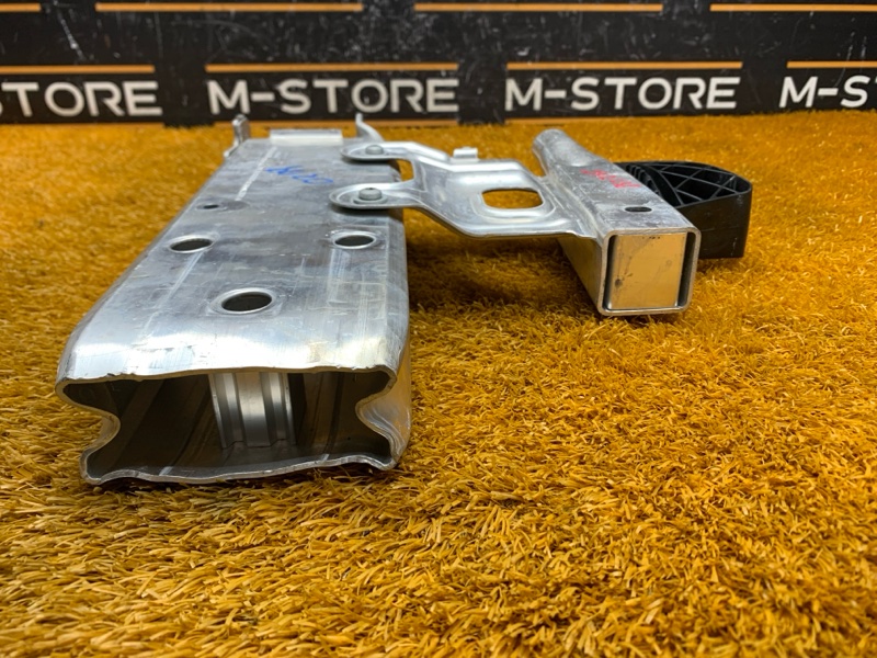 кронштейн усилителя бампера, 2120 рублей, Красноярск