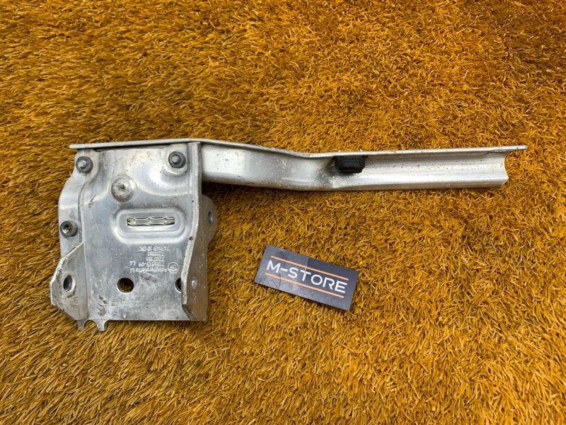 Кронштейн радиатора, 1280 рублей, Красноярск