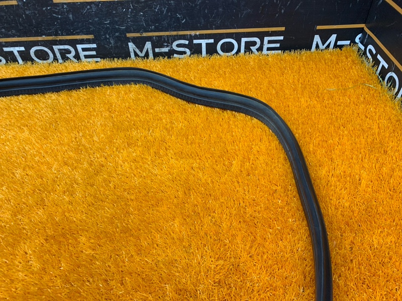 Уплотнитель капота, 660 рублей, Красноярск