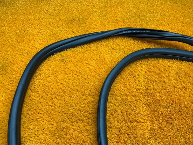 уплотнитель двери, 2810 рублей, Красноярск