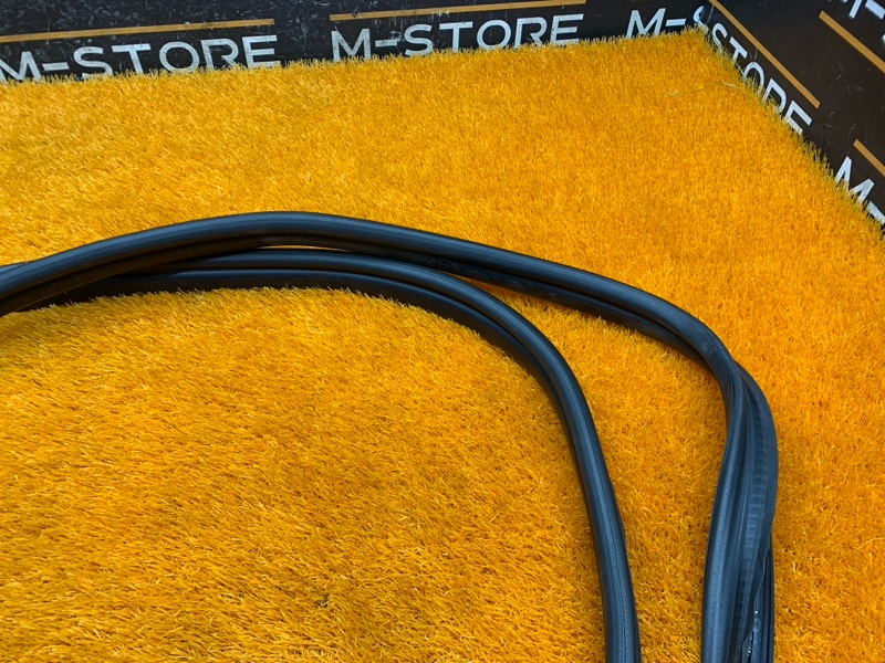 Уплотнитель двери багажника, 730 рублей, Красноярск