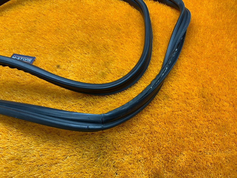 Уплотнитель двери багажника, 730 рублей, Красноярск