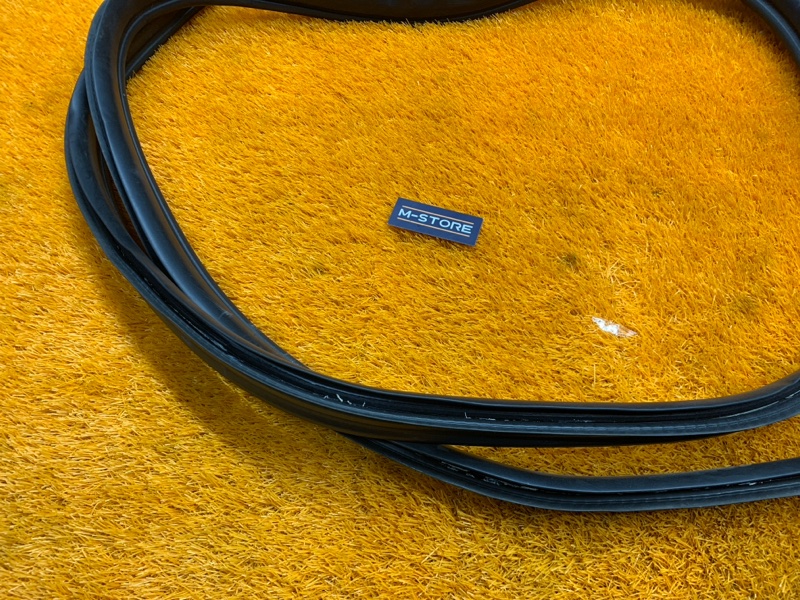 Уплотнитель двери багажника, 730 рублей, Красноярск