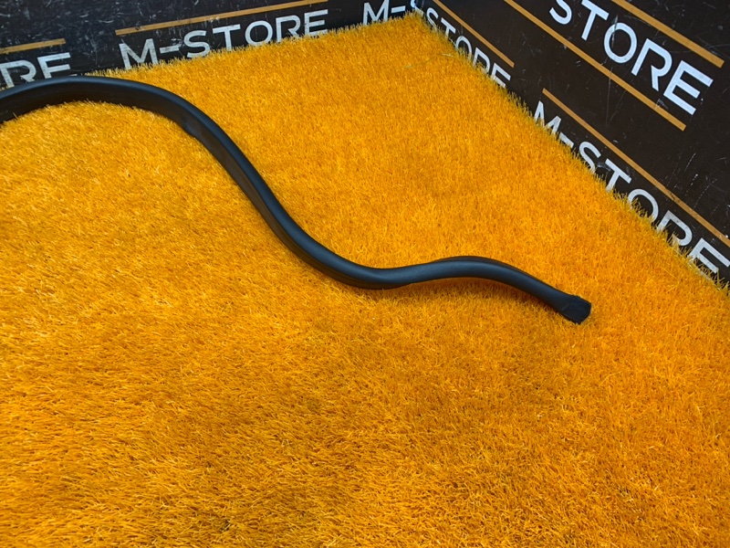 Уплотнитель капота, 580 рублей, Красноярск