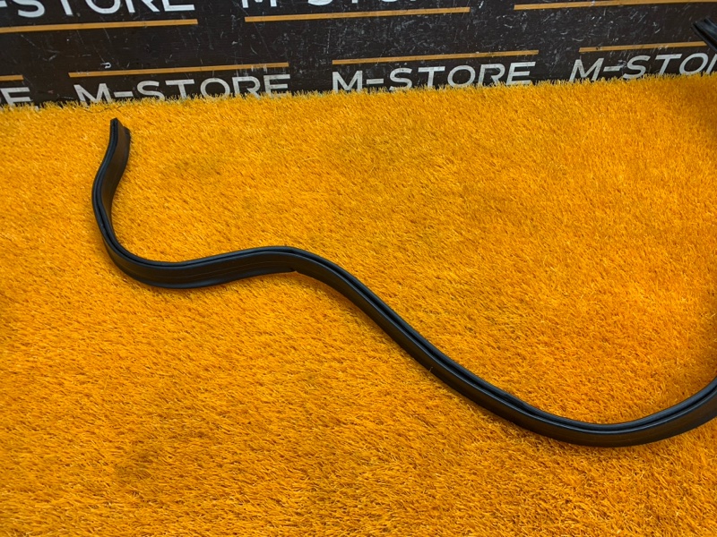 Уплотнитель капота, 580 рублей, Красноярск