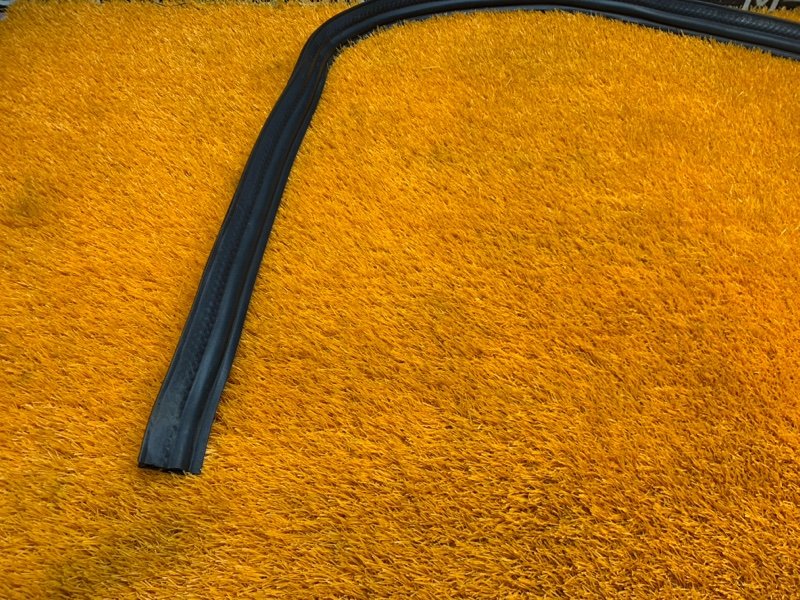 Уплотнитель капота, 580 рублей, Красноярск