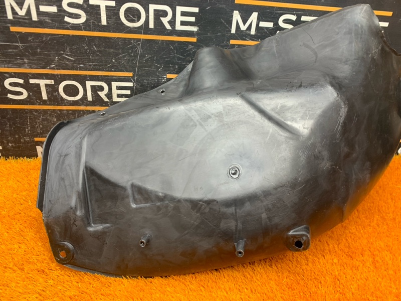 подкрылок, 800 рублей, Красноярск