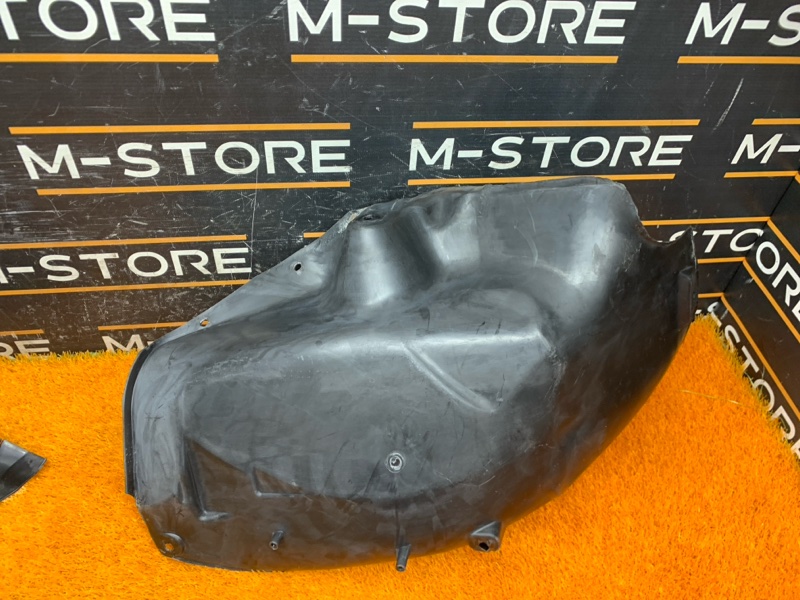 подкрылок, 800 рублей, Красноярск