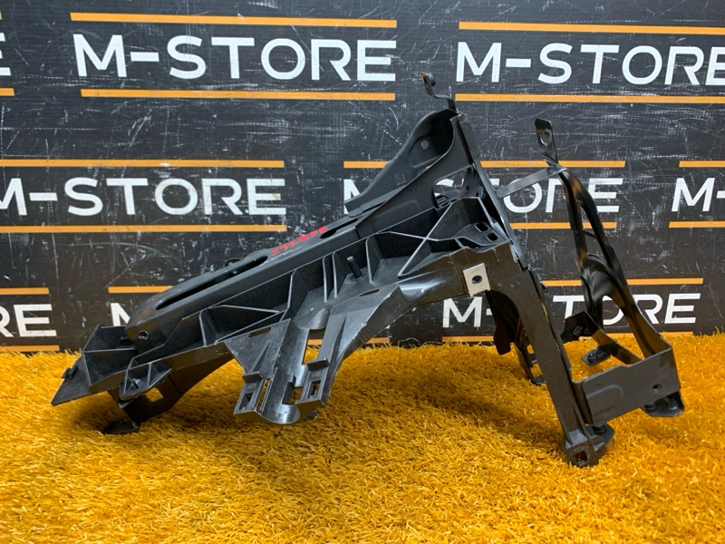 кронштейн фары, 4910 рублей, Красноярск