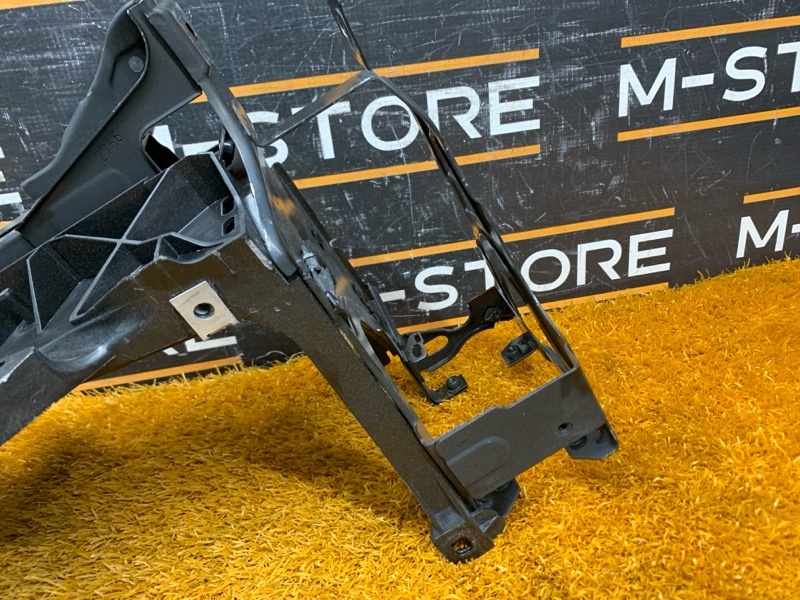 кронштейн фары, 4910 рублей, Красноярск