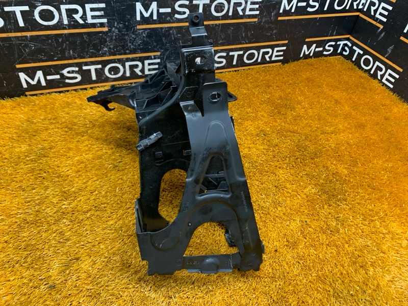 кронштейн фары, 4910 рублей, Красноярск