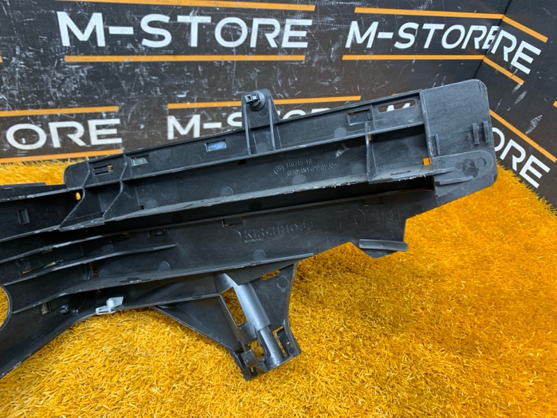 кронштейн фары, 4910 рублей, Красноярск