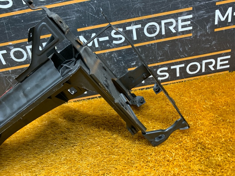 кронштейн фары, 4910 рублей, Красноярск