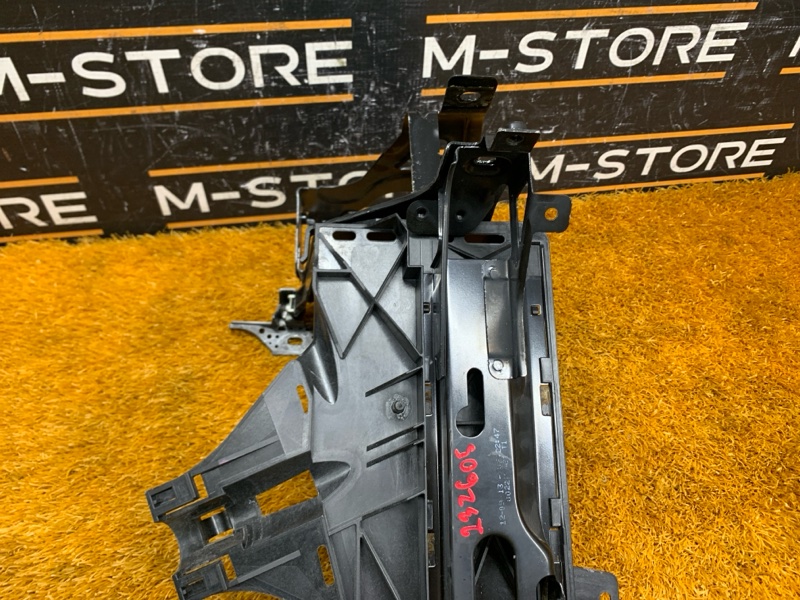 кронштейн фары, 4910 рублей, Красноярск