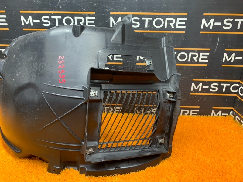 подкрылок, 3000 рублей, Красноярск