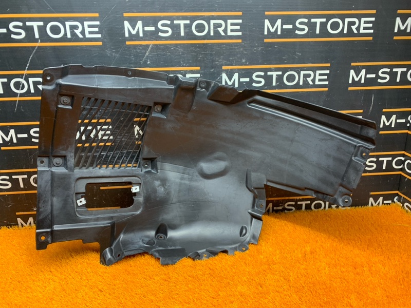 подкрылок, 3000 рублей, Красноярск