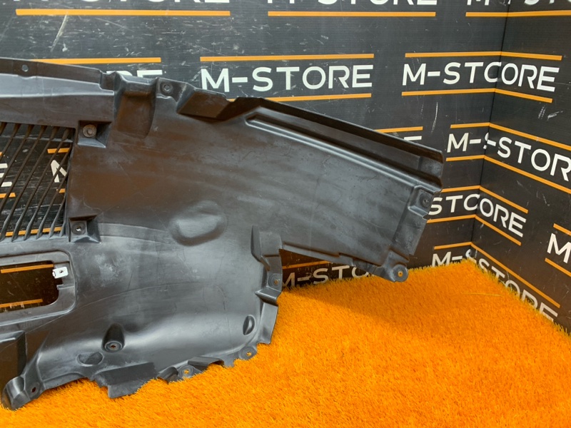 подкрылок, 3000 рублей, Красноярск