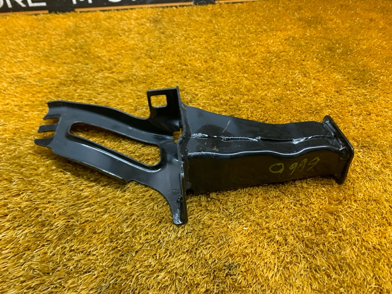 кронштейн усилителя бампера, 1420 рублей, Красноярск