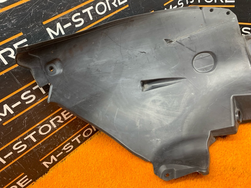 подкрылок, 1200 рублей, Красноярск