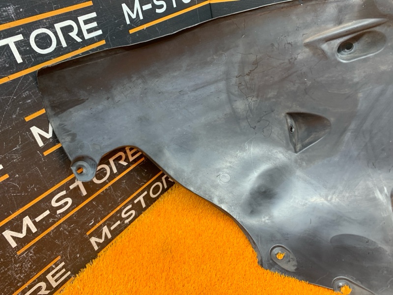 подкрылок, 600 рублей, Красноярск