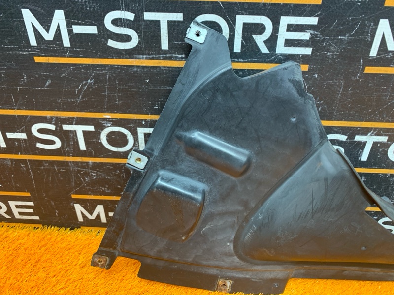 подкрылок, 1710 рублей, Красноярск