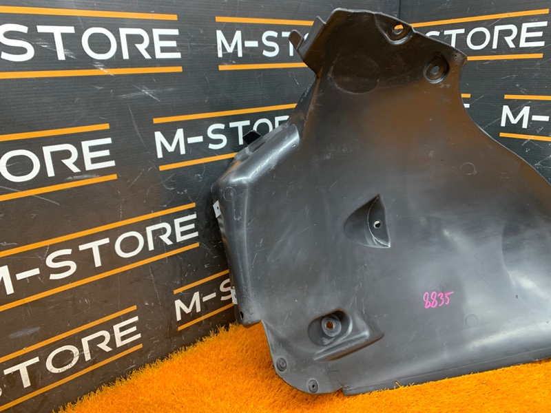 подкрылок, 600 рублей, Красноярск