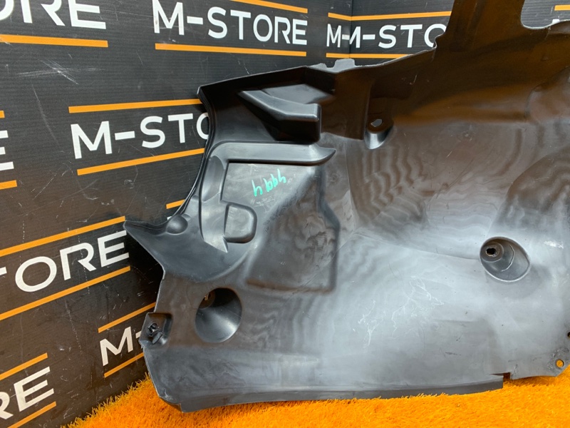 подкрылок, 600 рублей, Красноярск