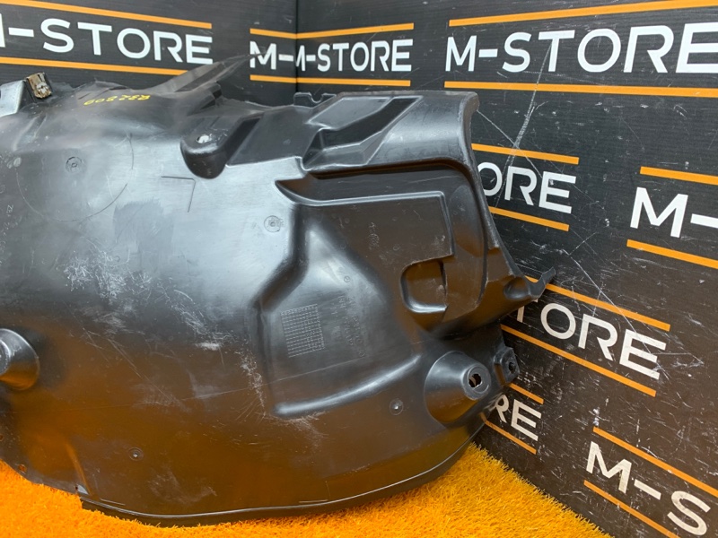 подкрылок, 600 рублей, Красноярск