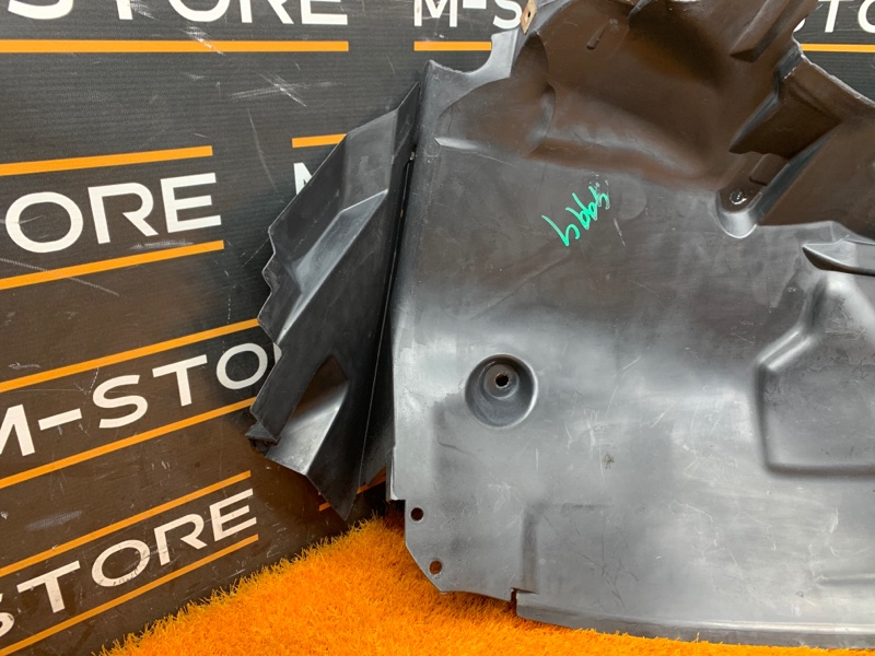 подкрылок, 600 рублей, Красноярск