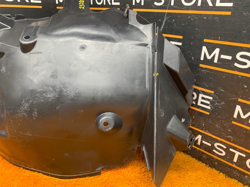 подкрылок, 600 рублей, Красноярск