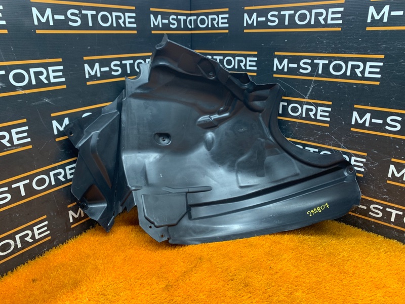 подкрылок, 700 рублей, Красноярск