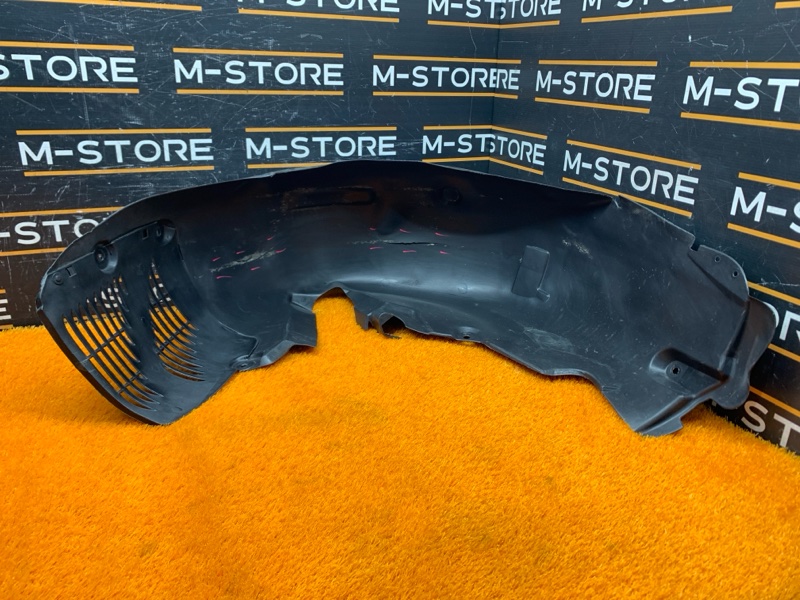 подкрылок, 350 рублей, Красноярск