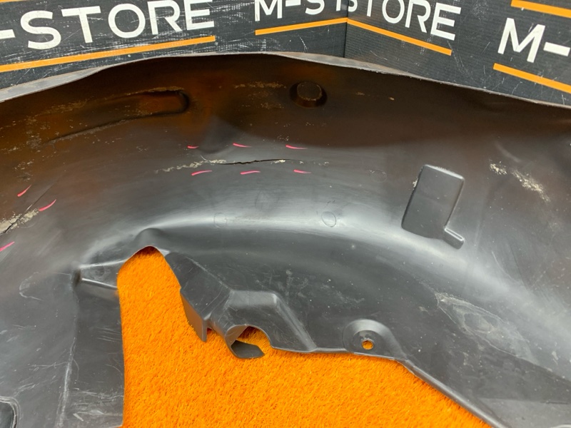 подкрылок, 350 рублей, Красноярск