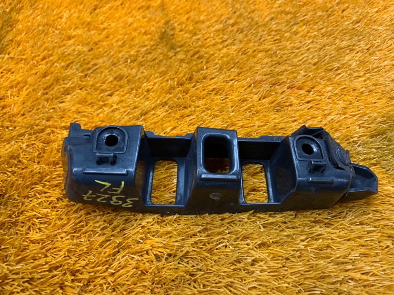 крепление бампера, 620 рублей, Красноярск