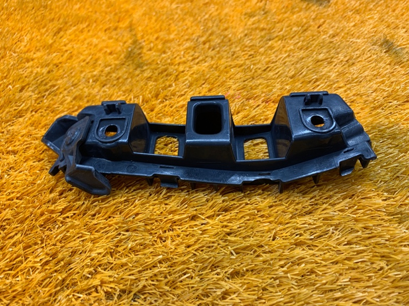 крепление бампера, 620 рублей, Красноярск