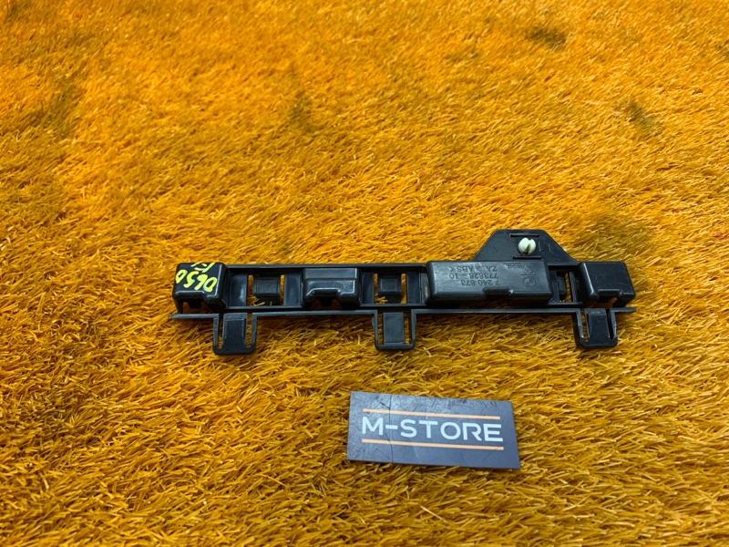 кронштейн порога, 400 рублей, Красноярск