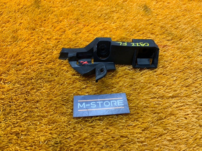 крепление бампера, 300 рублей, Красноярск