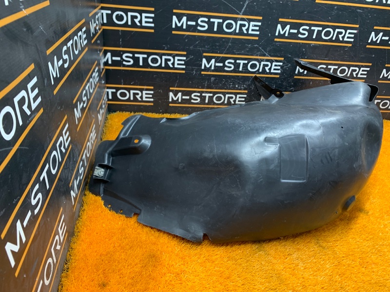 подкрылок, 500 рублей, Красноярск