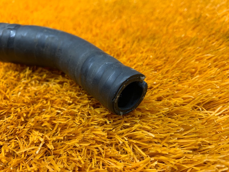 Патрубок системы охлаждения, 350 рублей, Красноярск