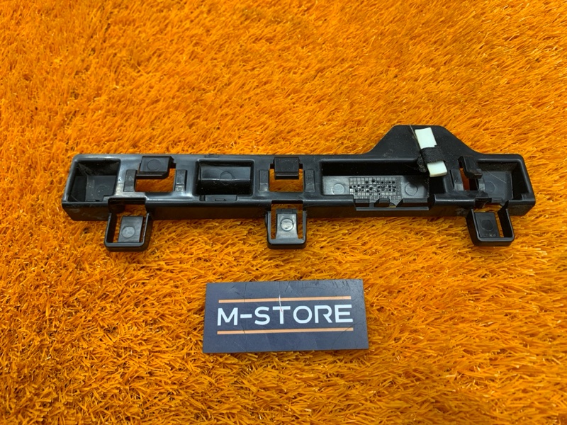 кронштейн порога, 400 рублей, Красноярск