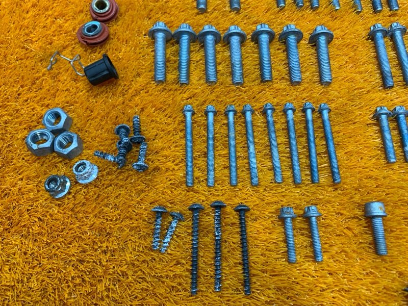 Болты и гайки ДВС, 1180 рублей, Красноярск