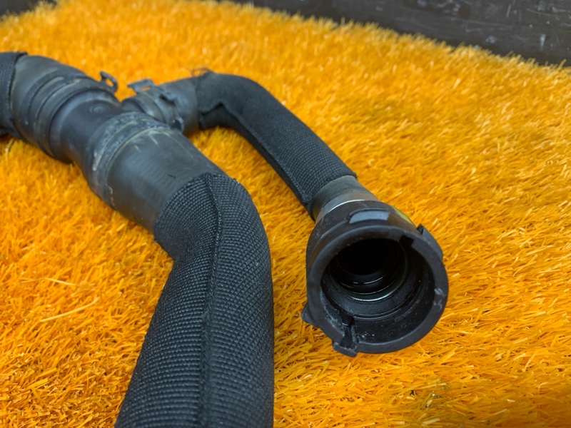 Патрубок радиатора нижний, 1300 рублей, Красноярск