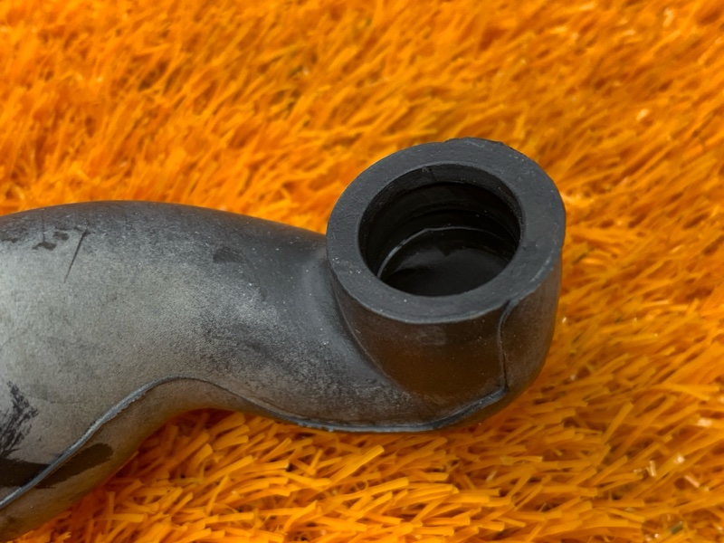 патрубок насоса продувки катализатора, 270 рублей, Красноярск