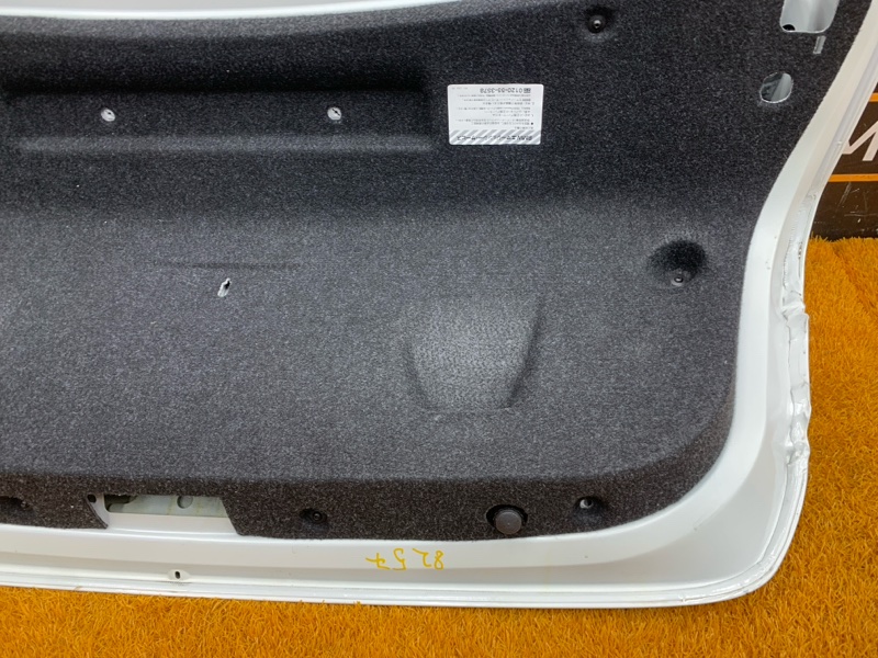 крышка багажника, 5000 рублей, Красноярск