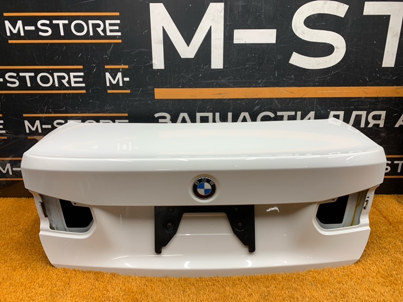 крышка багажника, 5000 рублей, Красноярск