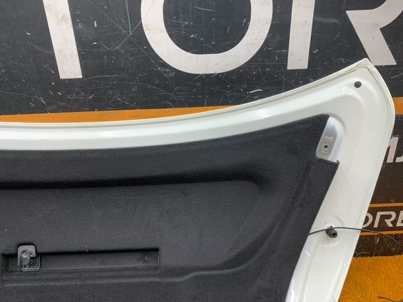 крышка багажника, 5000 рублей, Красноярск